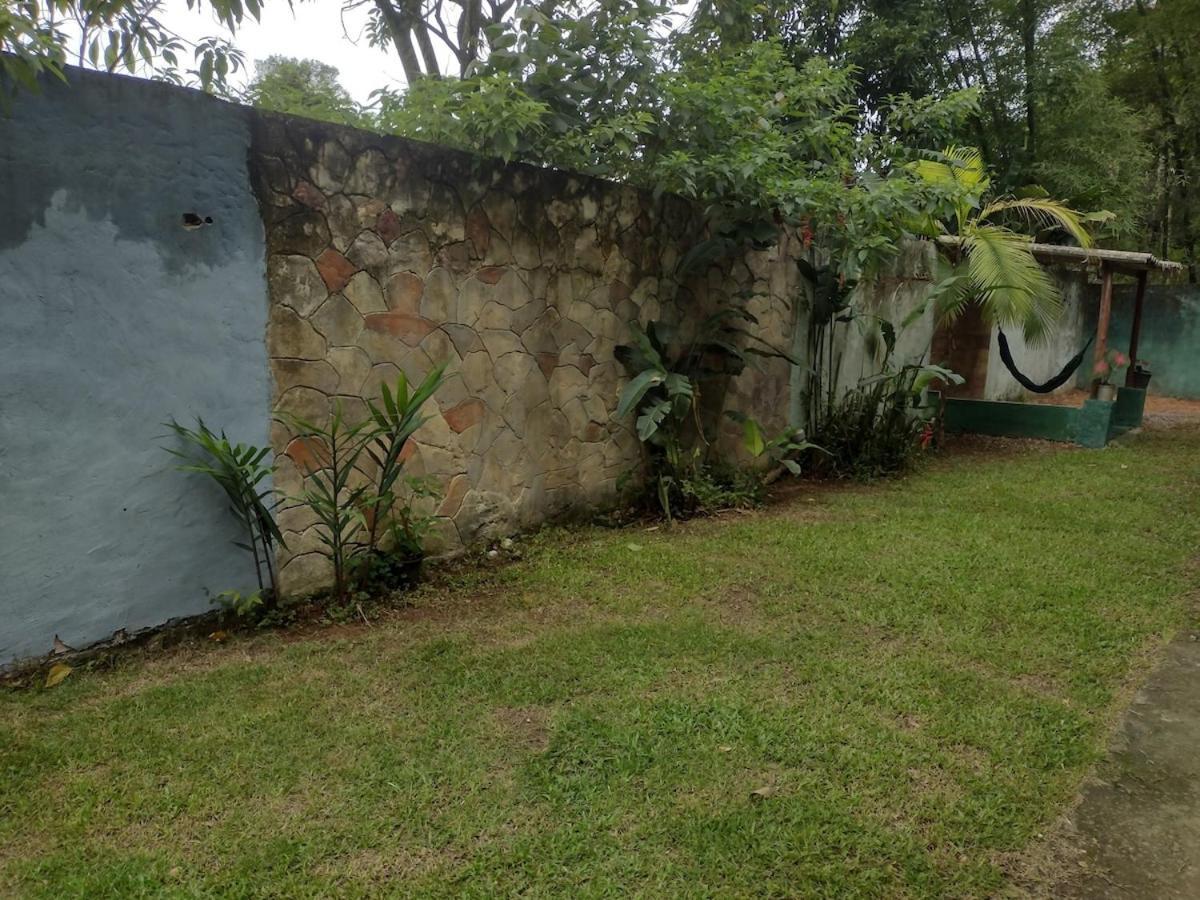 Sobrado Em Plena Natureza *